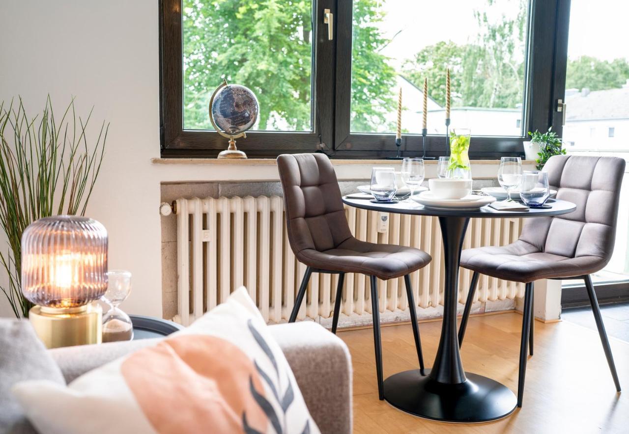 Zentrale & Gemuetliche Wohnung Mit Sonnenbalkon Есен Екстериор снимка